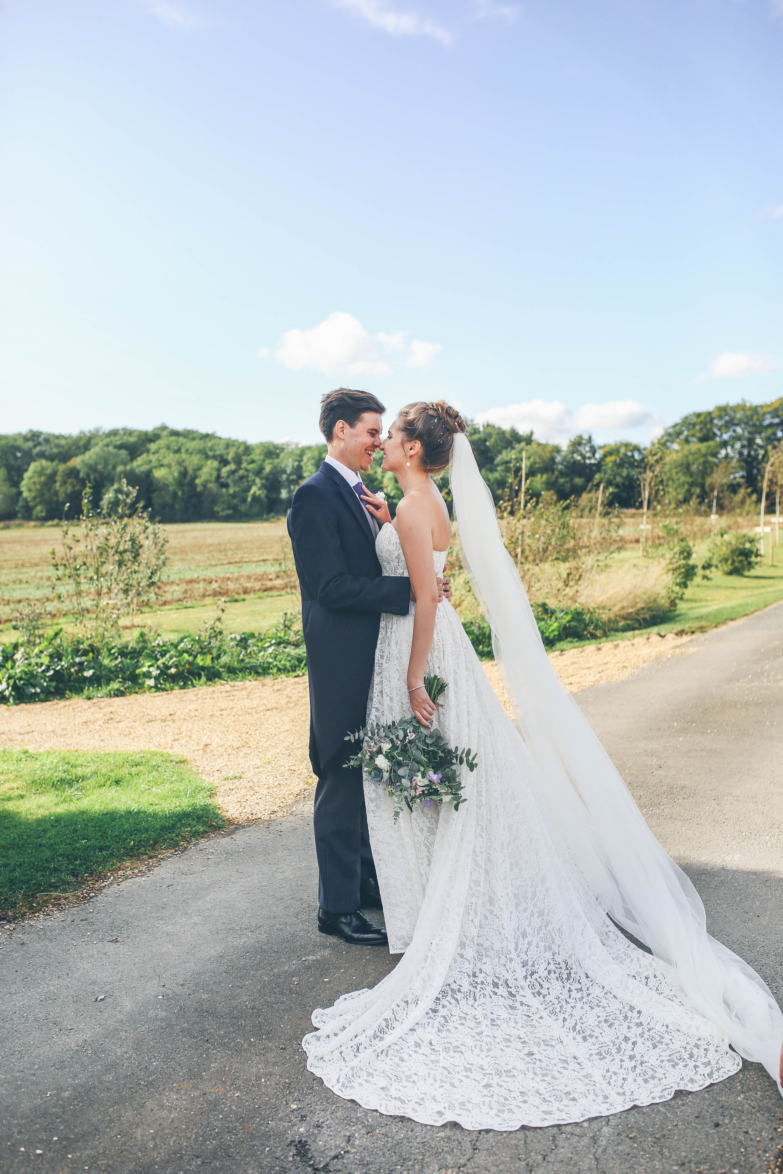 Elizabeth and Thomas, Lapstone Barn